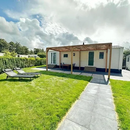 公寓 In Netherlands Near The Coast Westermient